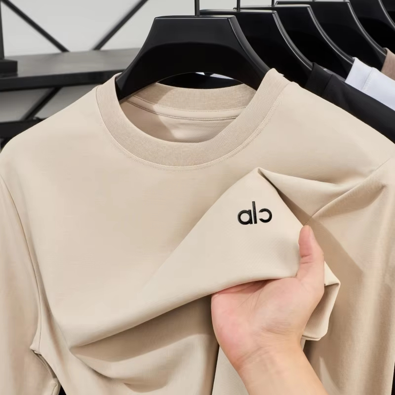 White Classic Logo Sports Func - огляд і ціна Streetwear Brand Logos