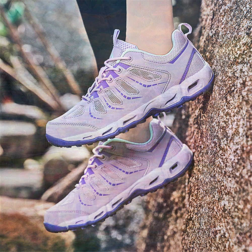 Sumer Round Tip Silver Sneaker - огляд і ціна Streetwear Gym Brand