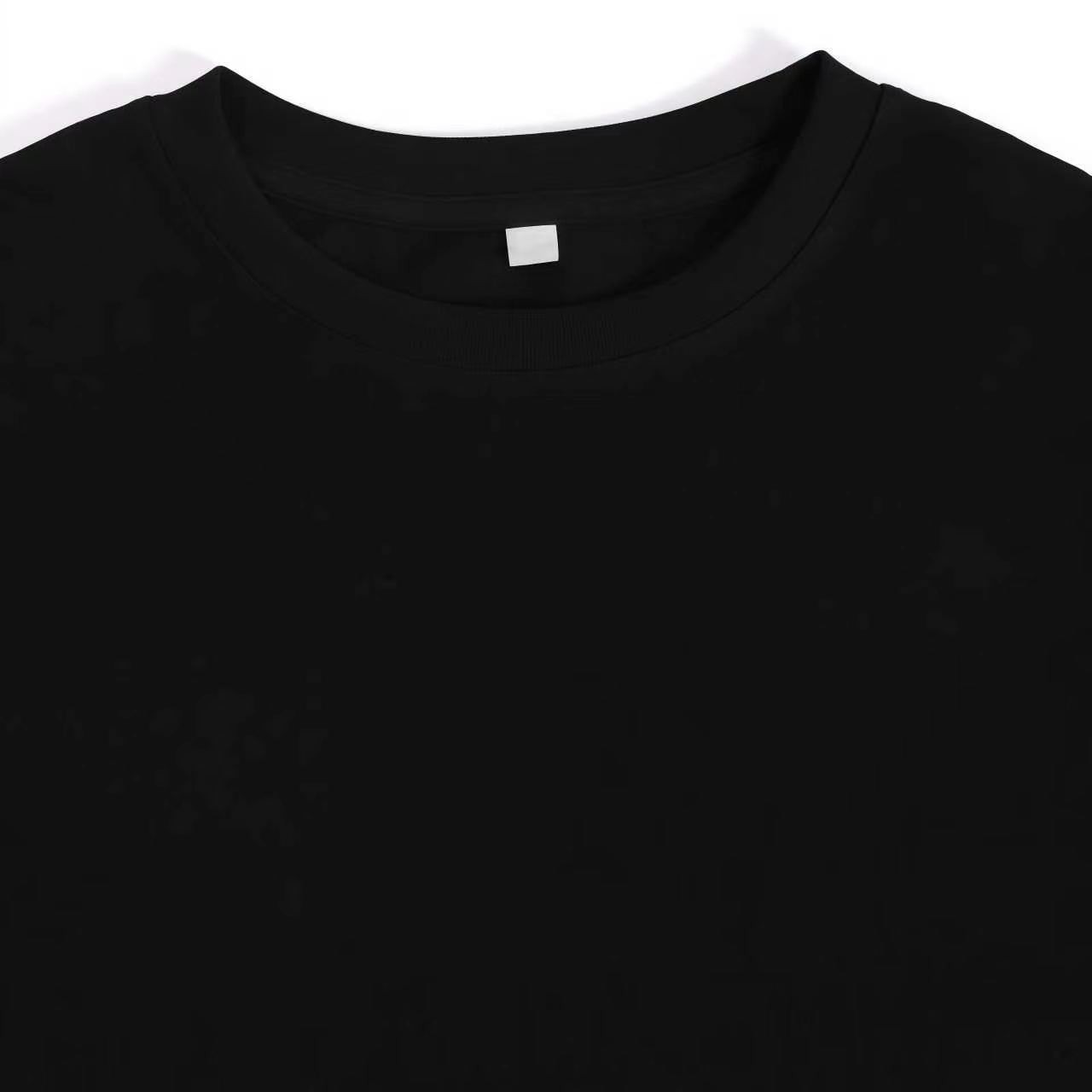 T Shirt, Sunset Outdoor Scene  - огляд і ціна Streetwear Brand Logos